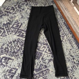 Black lululemon leggings